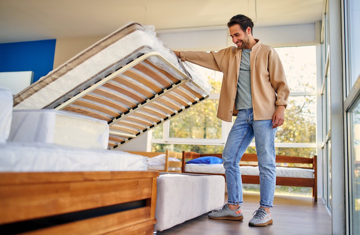 Experience the future of sleep with our state-of-the-art smart beds that adapt to your body, monitor your sleep, and provide personalized comfort for your best night's rest. #SmartBeds #SleepRevolution

tinyurl.com/4uauw4bt