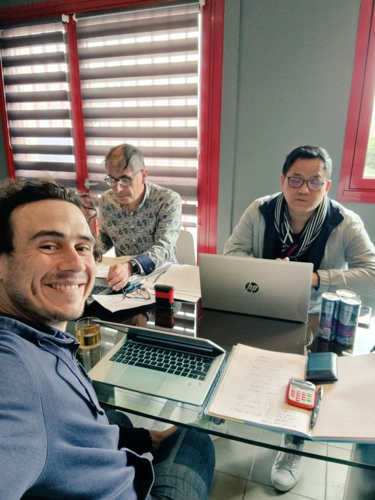 nakadrink's tweet image. Équipe : les hommes de l&apos;ombre ... Tan et Didier les comptables au top ! #team #work #compta