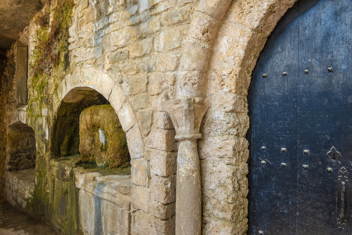 patcdiba's tweet photo. Aprofitant la reobertura de #SantMiqueldelFai no us perdeu el seu #patrimoni: béns mobles de molta singularitat que han estat estudiats per especialistes en patrimoni Medieval, Renaixement i Barroc. Formen part del Fons Historicoartísctic @diba
https://t.co/QalK2rcrPh https://t.co/e62vooaWTr