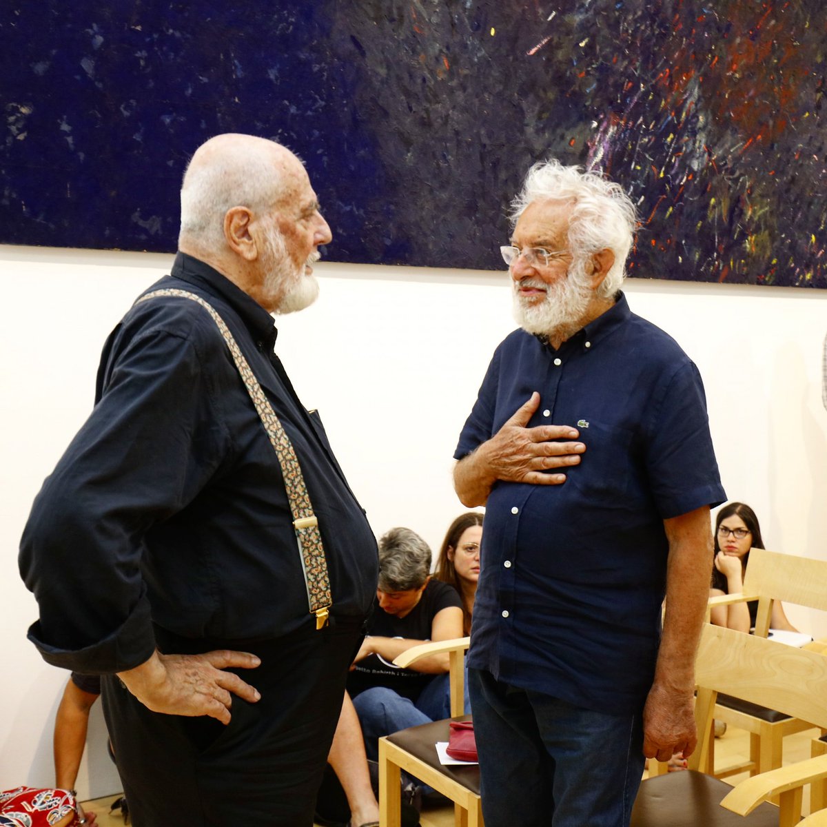 Incontro tra maestri.
#MichelangeloPistoletto e #MimmoJodice al #museoMadre (2019)
#throwbackmadre #throwbackthursday