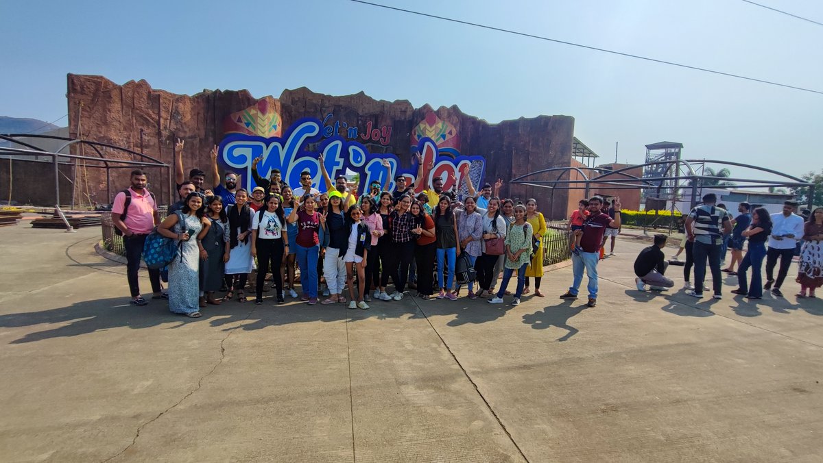 beromtcosmetic's tweet photo. An Unforgettable Trip at Wet'n Joy Waterpark & Amusement Park. Making a splash and memories that will last! Wet & Joy water park adventure 🌊😎
#wet'njoy #adventure #officetrip #office #worklifebalance #funwithcolleagues #teamoutings #beromt #beromtcosmetics https://t.co/gX5AXeJAv7