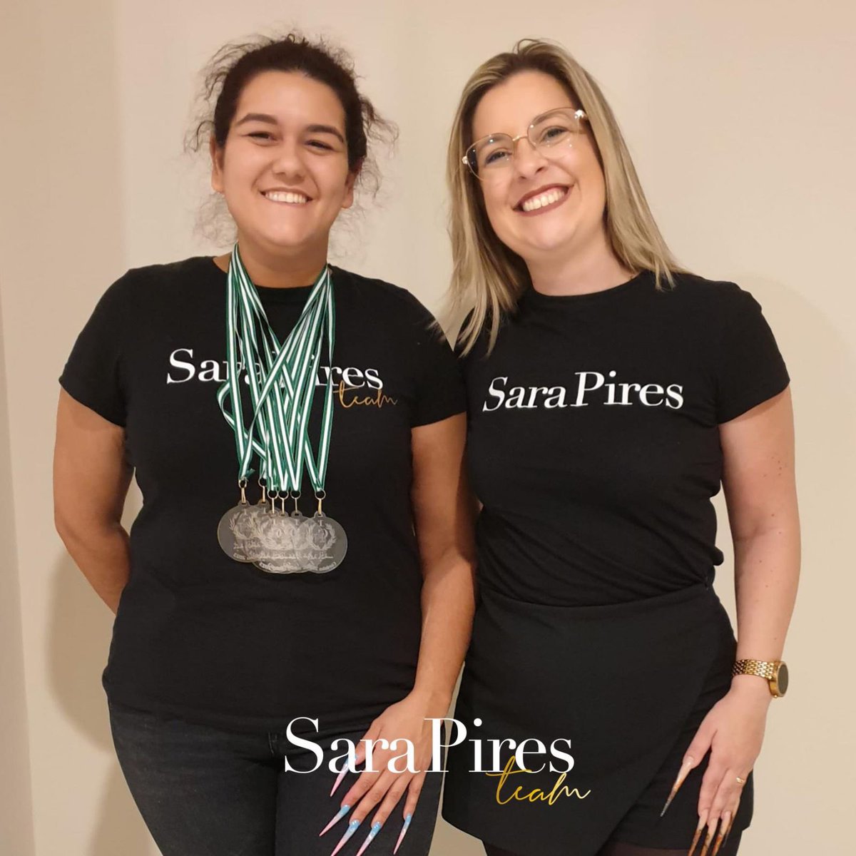 sarapirespt's tweet photo. Mais um resultado no campeonato de unhas @compnails em Córdoba 👏👏👏

Resultados:
6 medalhas + Grand Champion Nail Art (Maior soma de pontos em provas de Nail Art entre todas as competidoras)

Muitos parabéns @ines.jorge.102 👌

#sarapires #escoladecompetição #campeonatosdeunhas https://t.co/yzabsBK76z
