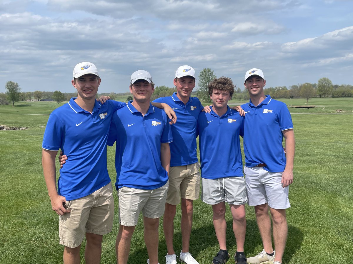 CometChronicle's tweet photo. Second place at Conference today shooting a 359 at Redfield.  Great job Boys!! #4All Conference https://t.co/juSu1SSoIK