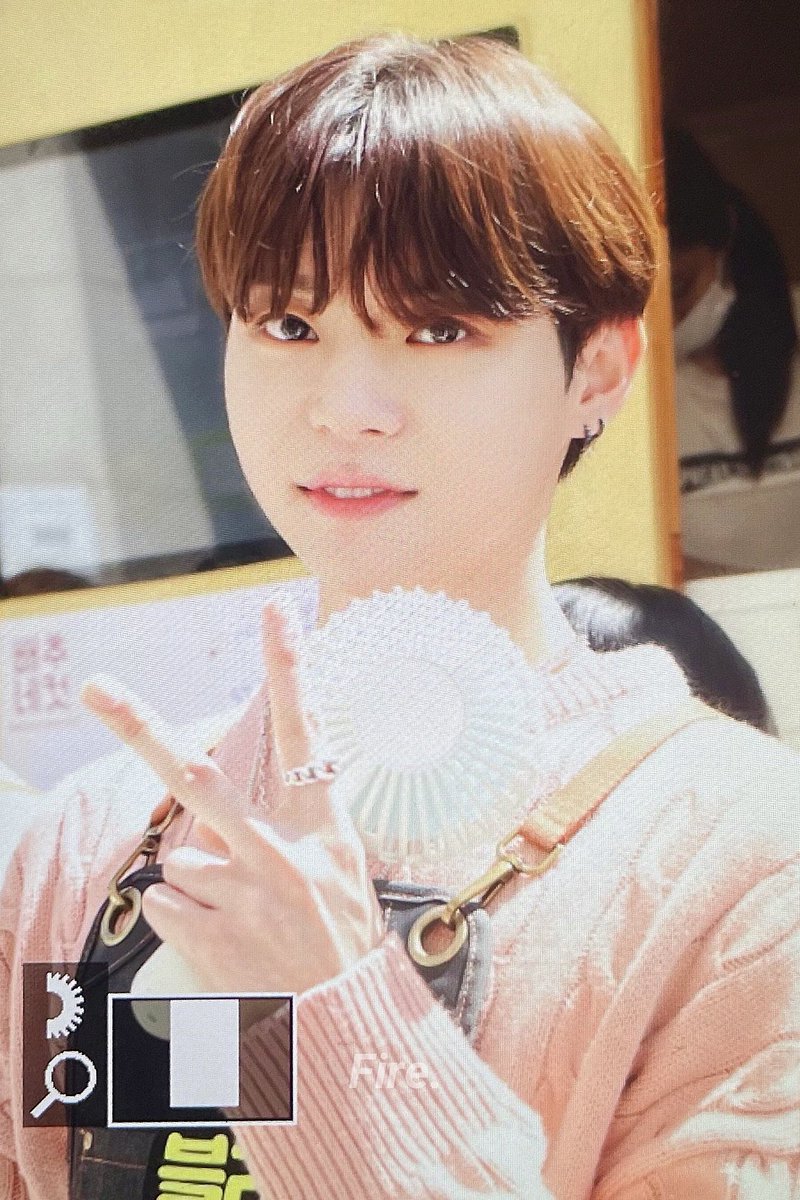 230419
성대 훈남 오빠 😻
#블리처스 #BLITZERS
#진화 #JINHWA #시간이지나도찌나