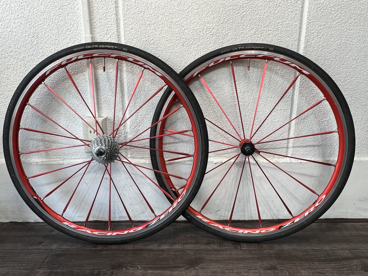 TqgHqo3OIWO6pOF's tweet photo. おぉ！フルクラムの赤いレーゼロ【fulcrum racing zero red】整備による傷んだベアリング交換とホイールチューニング作業が完了です、情熱的な赤！とてもしびれます、いいですねぇ(^^)

#fulcrum
#フルクラム
#racingzero
#赤いレーゼロ
#ベアリング交換
#ホイールチューニング
#あさみフレンド https://t.co/cSsyZmqURs