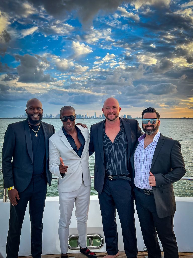 bitcoinzay's tweet photo. Real life utility with @CloudYachts 🛥️

Great times with amazing people and @BitcoinBoatClub coming soon… https://t.co/ScYUoZr8Az