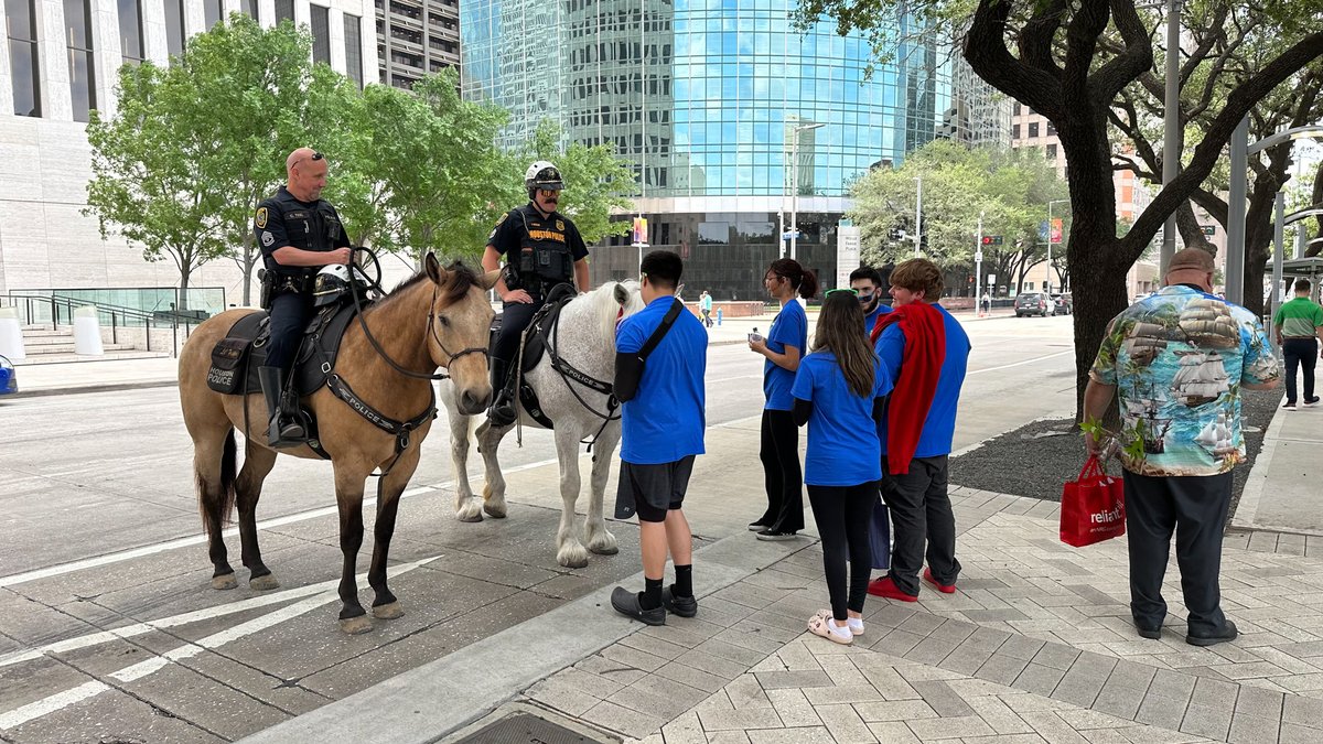houstonpolice's tweet photo. This week, and every week, we celebrate our Earth. As a police department, we're committed to not only keeping our communities safe, but our planet as well. 

Let's make our home a cleaner &amp; greener place for generations to come.

#EarthDayHTX #EarthDay2023 https://t.co/C8XmfsB4c2