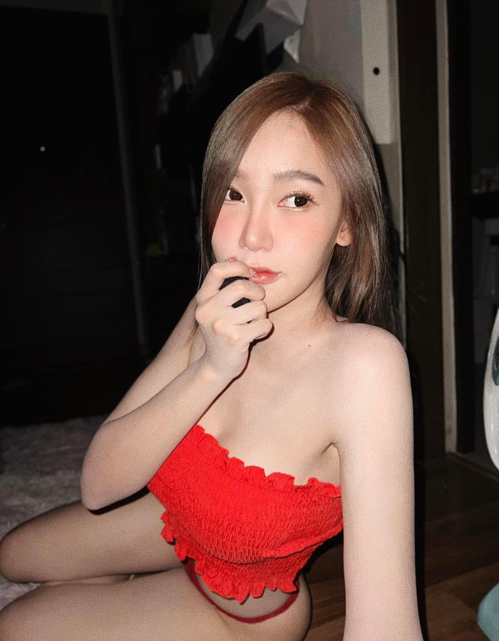 f-cici07078-twitter