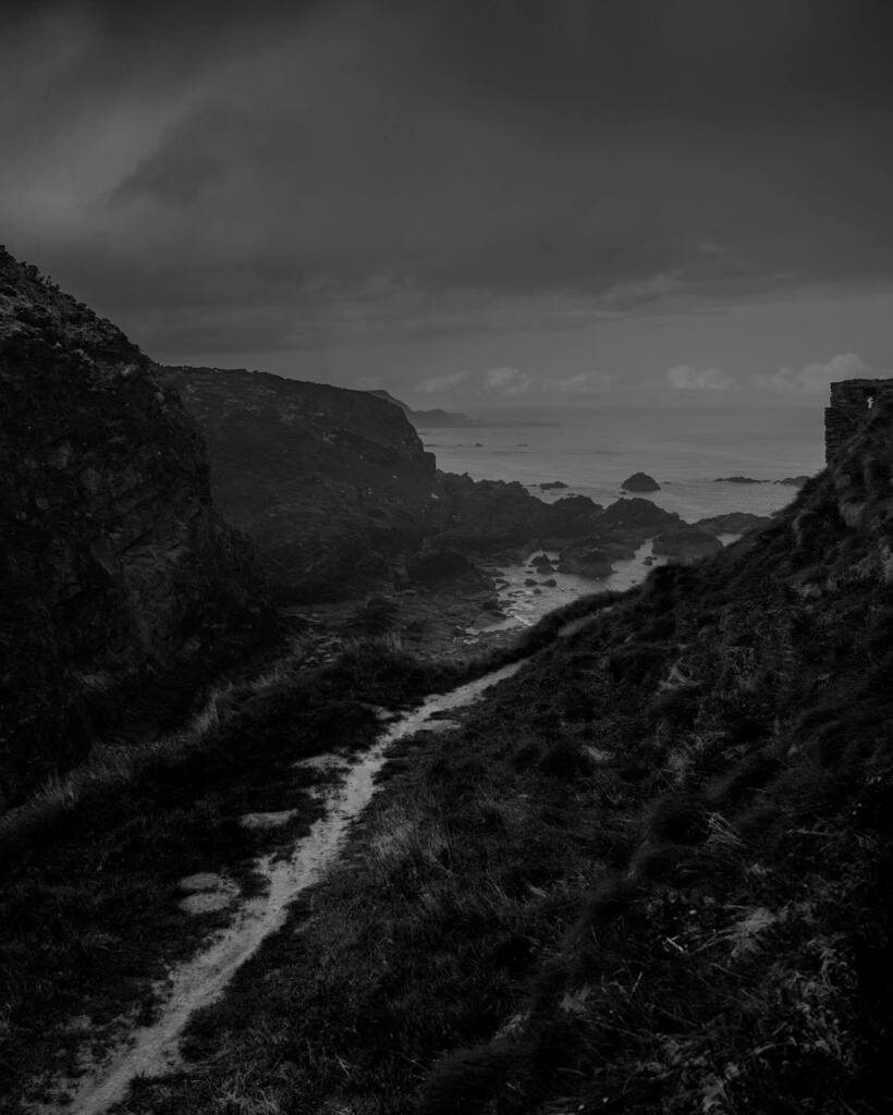 SeafieldStreet's tweet photo. Findlater Castle
14.04.23

#sandend #cullen #scotland #aberdeenshire #spring #sky #clouds #coast #sea #rain #bnwphotography #monochrome #bnw #blackandwhite #leica #leicacamera #varioelmarit #elmarit #leicasl #leicainternational #landscape #seascape #hori… https://t.co/FsGbNcZW3l https://t.co/LTm8w0cuCp