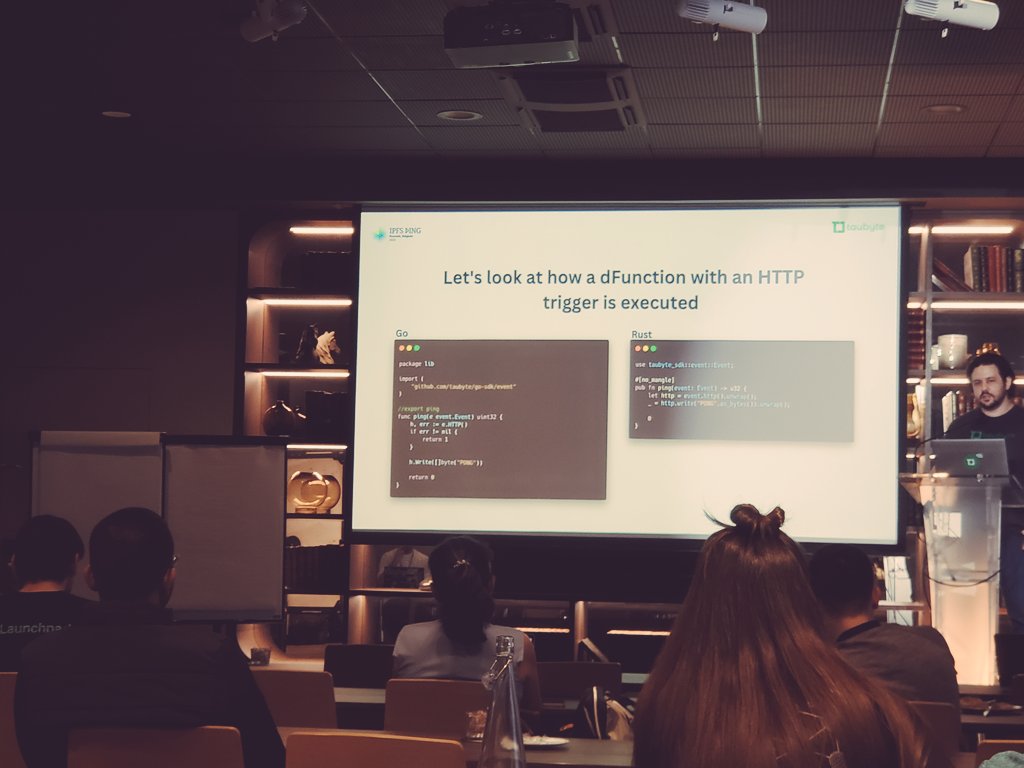 samyfodil's tweet photo. #IPFSThing was a amazing! Enjoyed sharing thoughts about Decentralized Cloud Computing but also showcasing what we have built @dtaubyte
#web3 #IPFS @fvmdev @protocollabs #CloudComputing https://t.co/cC6Gx1sUrQ