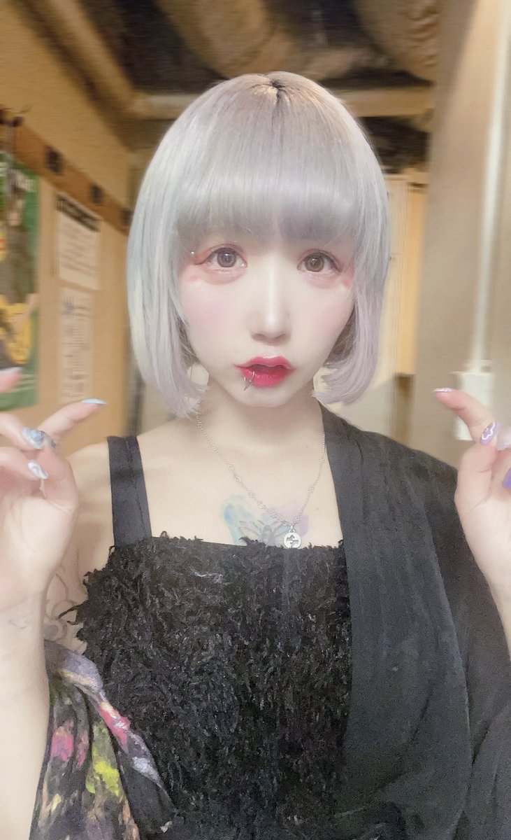 nonamera／のなめら tweet media