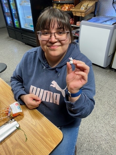 Our facility in Holt, MI passed out bags of candy in honor of Easter.  If your bag had a surprise in it, you got a special gift.  Some bunnies were very happy.  

#orchid #orchidorthopedicsolutions #Easter #happyeaster #employeefun