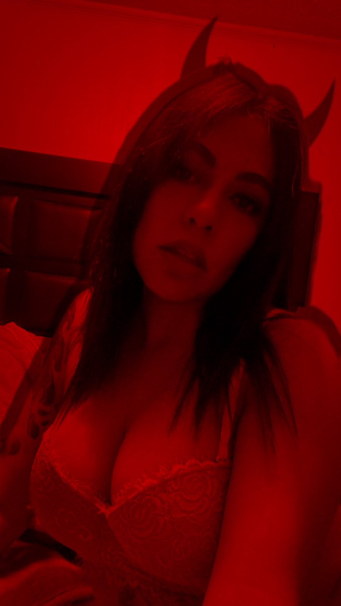 BabyAngelic666's tweet photo. I'm sure you're going to love my last post 🐱🥵

https://t.co/m9IaZE3nyP

#nude
#newonlyfans
#adult
#onlyfanscreator
#onlyfansbabe
#onlyfansworld
#fetiche
#nakedgirls https://t.co/kWBOKkAF3r