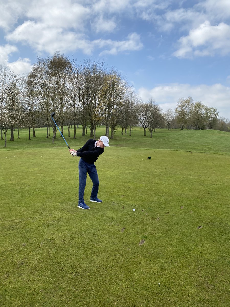 PangbourneColl's tweet photo. 🏌️Thanks to @sandfordsprings for hosting us for the annual Whitmore Trophy

🏌️Rory took home the stableford prize and nearest the pin, while big brother Boyd claimed the longest drive and (by just 1 shot) the overall Whitmore Trophy

🏌️Well done to all competitors! #PangCollGolf https://t.co/gRf6qDZUqu