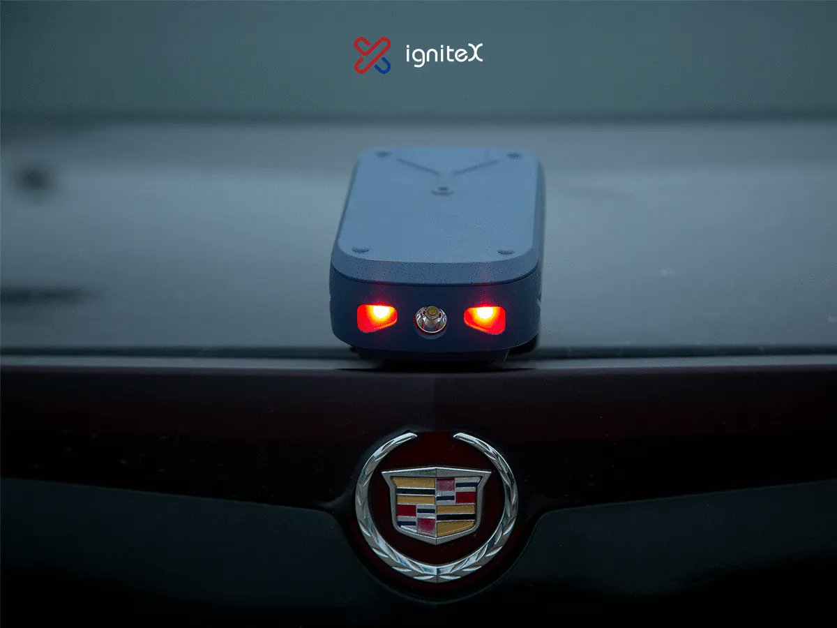 IgniteXTech's tweet photo. Keeping a jump starter in the vehicle is the best precaution for giving the necessary boost to the engine. IgniteX JS6’s jump starter is rated at 700 Amps, getting stranded? No big deal.
#IgniteX #JumpStarter #InflatorPump #VacuumCleaner #WashingGun #LEDFlashlight #flashlight https://t.co/R8xiGgc1at