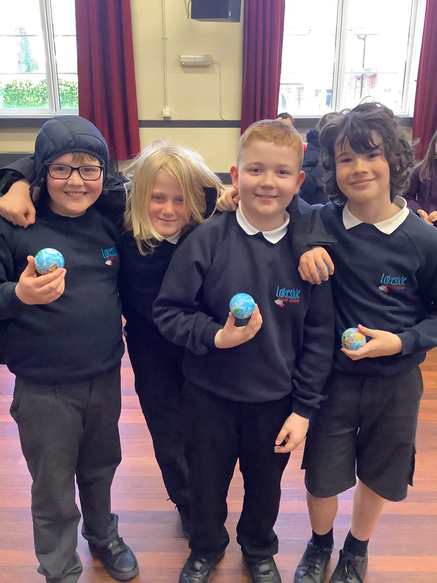 Team Maple had a brilliant afternoon doing ‘The Trading Game’ at @ValeYorkAcademy. We thought it was very fun; we had to use lots of teamwork and our competitive side definitely came out! Well done to the winning team - Team 2! #LakeGeography