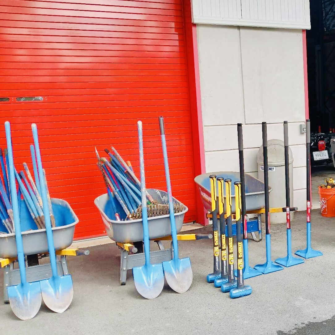 ToolBankUSA's tweet photo. Our ToolBank in Puerto Rico has been busy prepping tools for our partners' Earth Day projects on the island. @missioncontinue is working on a project in the rainforest (El Yunque) to build flat earth beds for campers.

#toolbank #toolsforchange #earthday #puertorico https://t.co/wPeXog7MjK