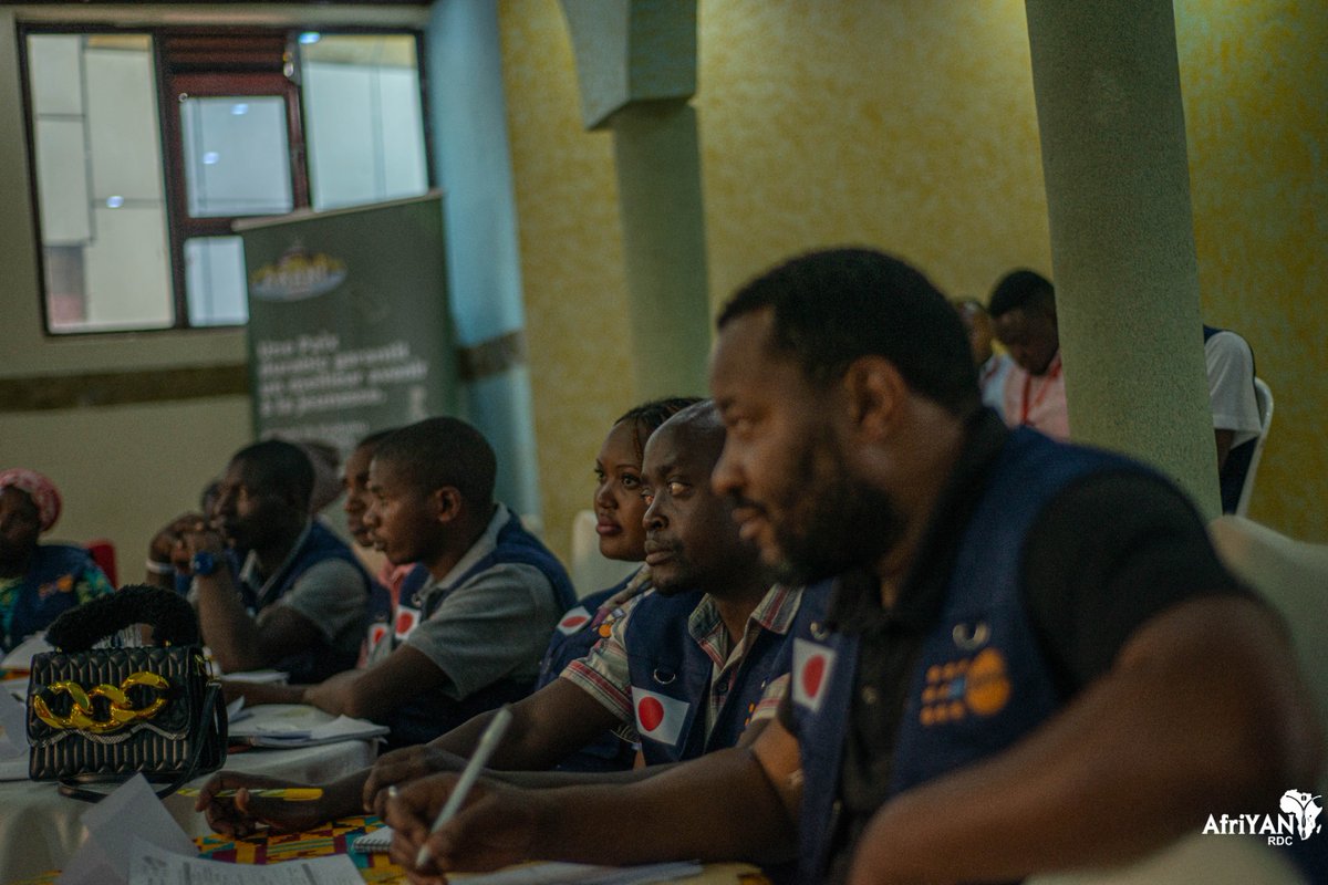 LydieKahambu's tweet photo. #Jour1: En tant qu'humanitaire, nous devons lutter contre les exploitations sexuelles, les abus sexuels et les harcèlements sexuels à dit @BoraViviane ,analyste genre chez @UNFPARDC Zone Est.  #PF, @SSR, #Nyiragongo. @AfriyanRdc https://t.co/lsLhVS9pED