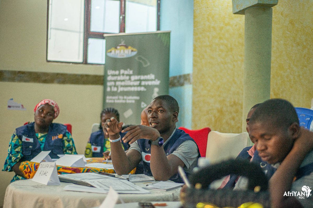 LydieKahambu's tweet photo. #Jour1: En tant qu'humanitaire, nous devons lutter contre les exploitations sexuelles, les abus sexuels et les harcèlements sexuels à dit @BoraViviane ,analyste genre chez @UNFPARDC Zone Est.  #PF, @SSR, #Nyiragongo. @AfriyanRdc https://t.co/lsLhVS9pED
