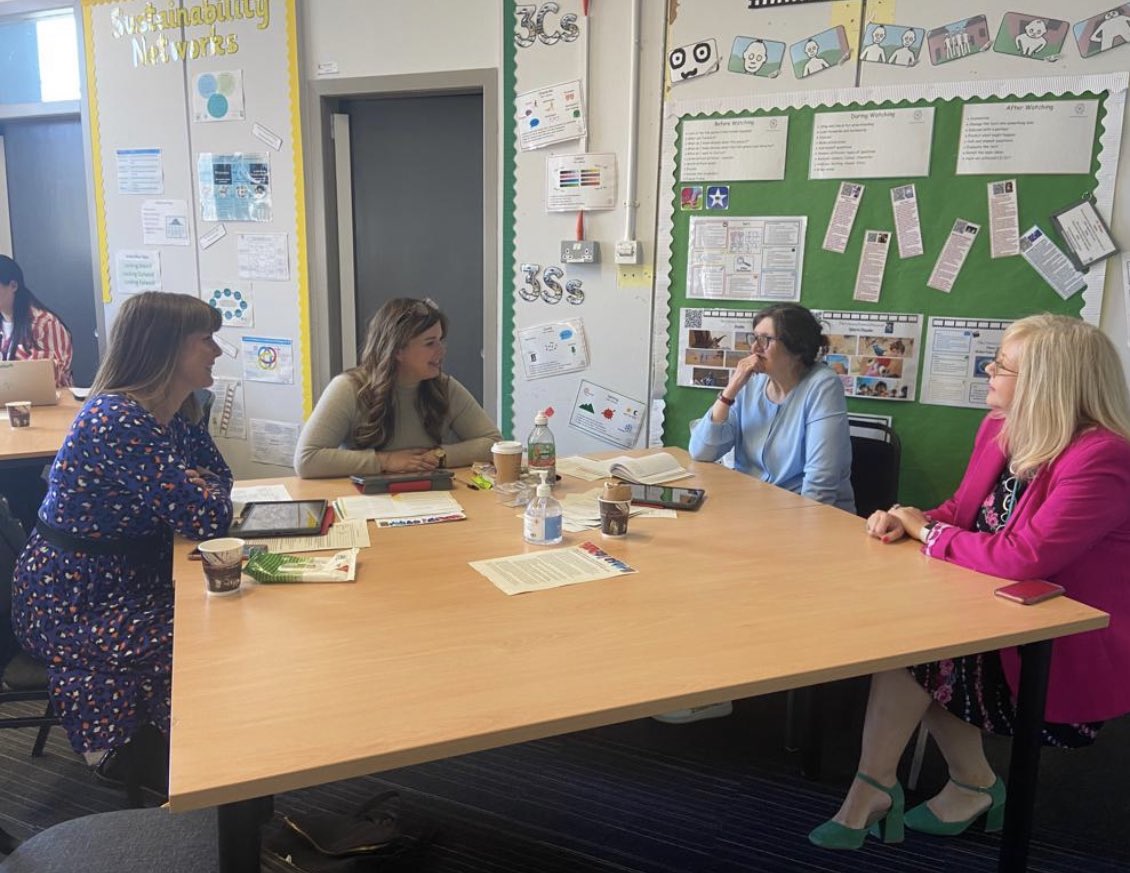GIC_Glasgow's tweet photo. Another great day of discussion and learning with #DHTConnect colleagues. Today’s dialogue included Leading Assessment &amp; Moderation and the opportunity to reflect on professional actions which support effective learning &amp; teaching. @MicheleStewart0 @Jane2308_ @McgeeverSharon https://t.co/Wfv5onOd3d