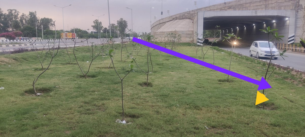 mesumiii's tweet photo. (Refer pictures attached) 
This won't disturb the traffic coming from Mumbai highway because this area is coming before that. https://t.co/R2sX92XKbx