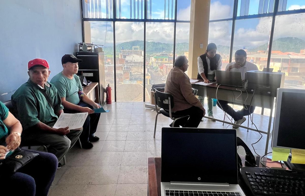 #Macará

✅ #JefaturaPolíticaMacará y <a href="/SRIoficialEc/">SRI Ecuador</a> socializan servicios tributarios a la ciudadanía del cantón fronterizo.