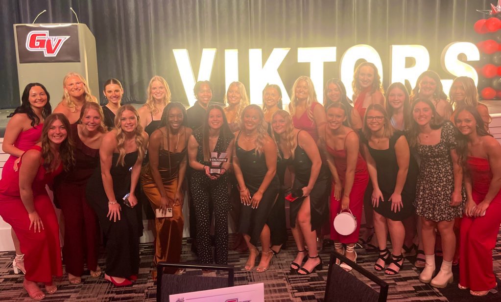 gv_wbb's tweet photo. Viktory Day of Giving!! Please consider supporting these incredible women that work hard to represent what it means to be a Vike on and off the hardwood!! 

❤️🖤

https://t.co/JEZYGplrHK https://t.co/SGHKy2fUqM