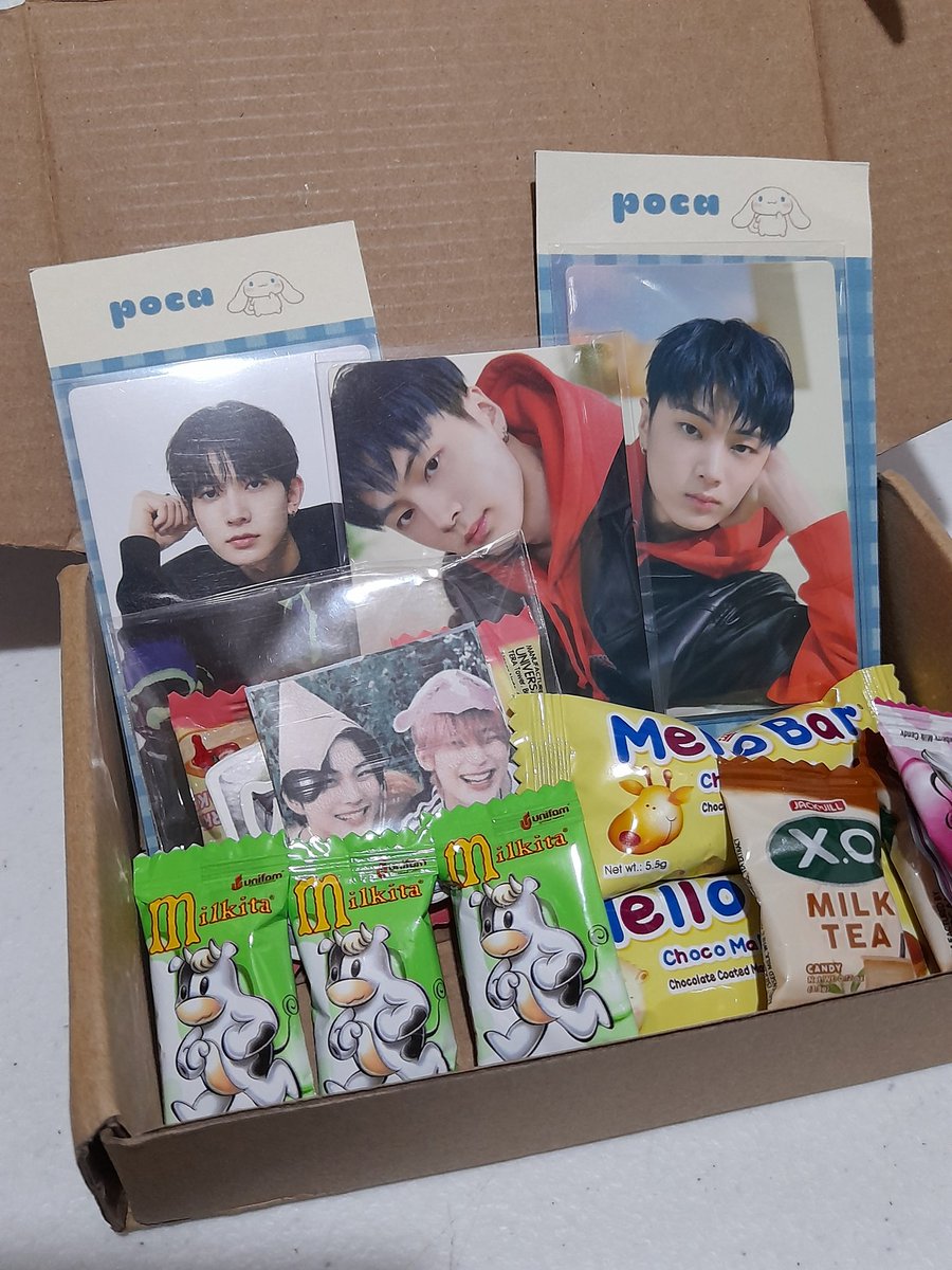 oreo__donut's tweet photo. — @prioshee 

    nareceive ko na po yung parcel ^^ thankyou so much po for the freebies, ang cute ng packaging and  super pogi nilaaa 😭💗 https://t.co/0IdvqS4r9Z