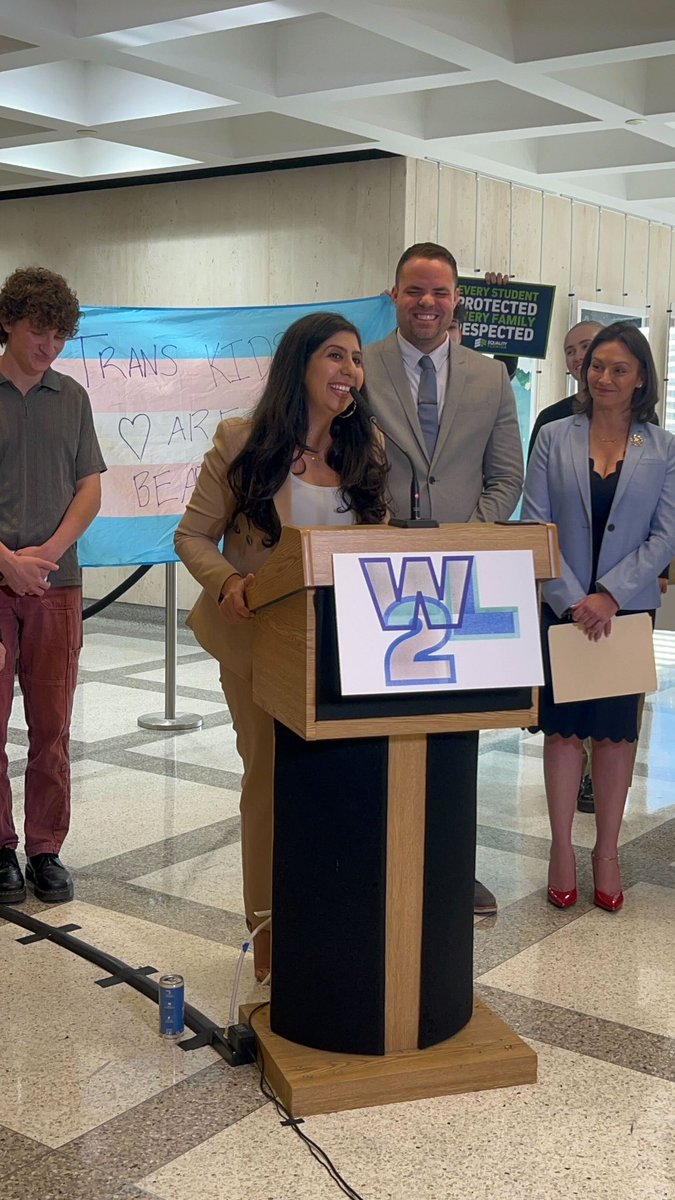 AnnaForFlorida's tweet photo. Proud to join #WalkOut2Learn in opposition to the FL GOP’s dangerous policies moving through the legislature. As the state Legislature attempts to roll back the rights and civil liberties of our young people, we will fight back! https://t.co/oHZOl81ynU