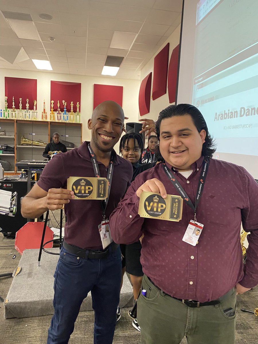 Pmsdramageeks tweet media