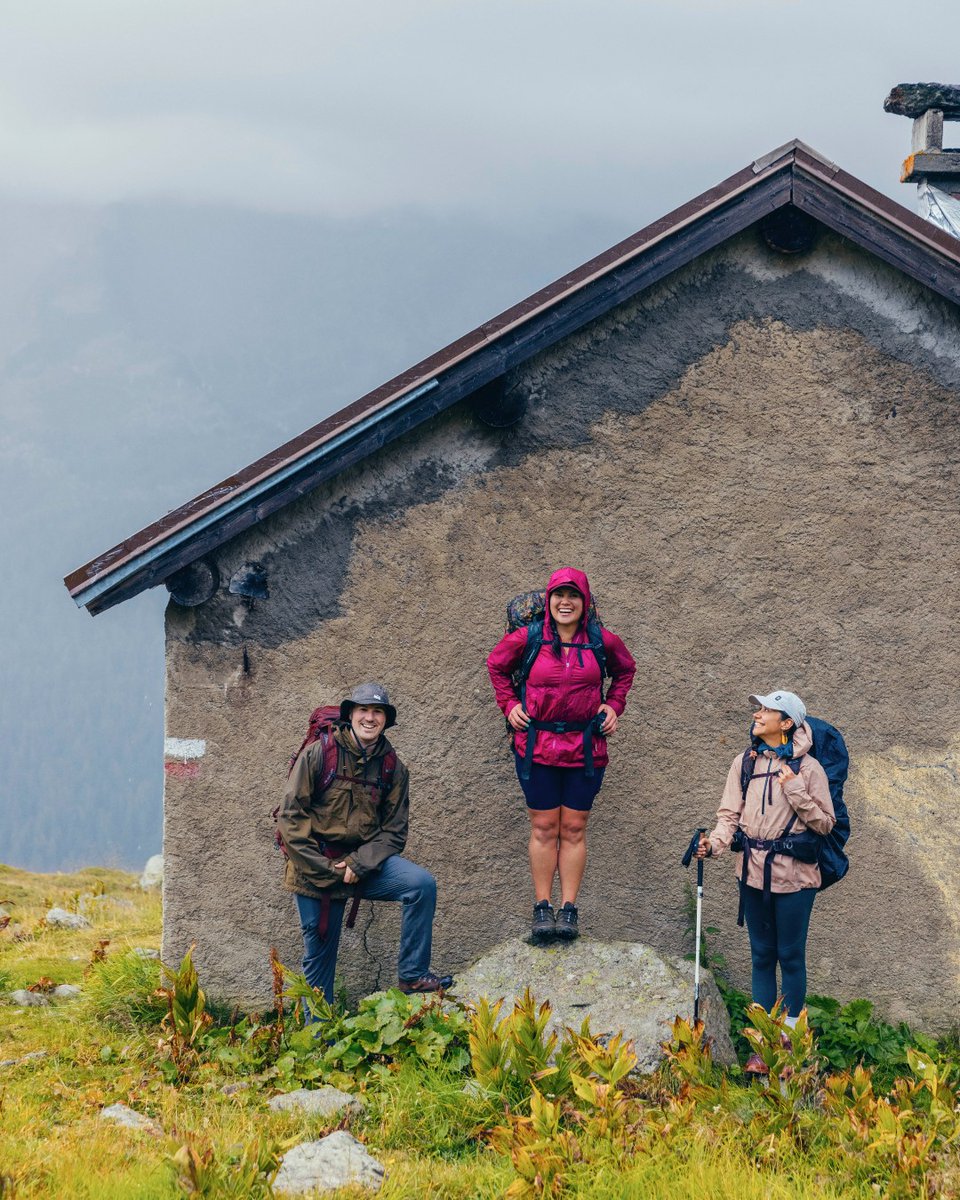 Dying to get outside, but the rain has got you down? Add one of our raincovers to your pack and you are set to go! No more worrying about wet gear! 

Shop the raincovers here: gregorypacks.com/packs-bags/acc…