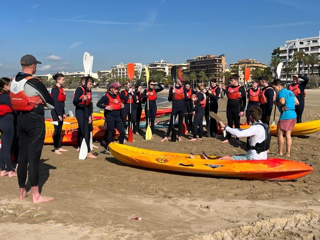 3, 2, 1...GO! Our learners from <a href="/coleggwent/">Coleg Gwent</a>  have put all their energy this week into sports activities, a visit to the police station, and an event idea for local companies! Everything is happening in #Salou, Spain!