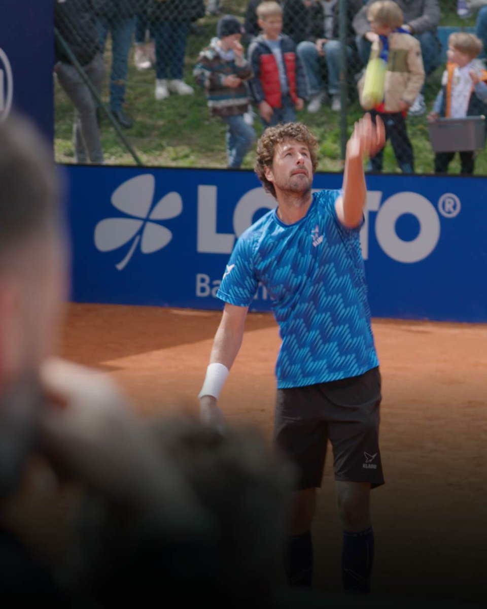 mediatuin's tweet photo. Over de grens met @robin_haase 🎾

Samen met zijn nieuwe Oostenrijkse dubbelpartner Philipp Oswald speelt Robin deze week het @bmw_open in München. En wij zijn erbij!

#demediatuin #mediatuin #docu #RobinHaase #tennis #PhilippOswald #BMWOpen #film #munchen #overdegrens #ATP250 https://t.co/KPsh6J73EF