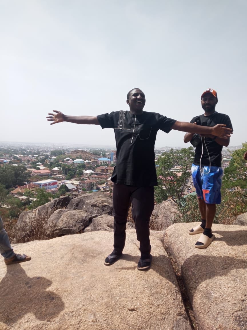 AbayomiAgbomire's tweet photo. Just climbed the 100 steps to Afizere Settlement in Jos Musem  the 2nd highest point in Jos. Jos is truly a beautiful place to visit. Nigeria is blessed. #JosTwitterCommunity #Travels #tourism #History #adventure #Jos #9jaToTheWorld #StoryTelling #WakaWaka https://t.co/DVjVBYGLtX