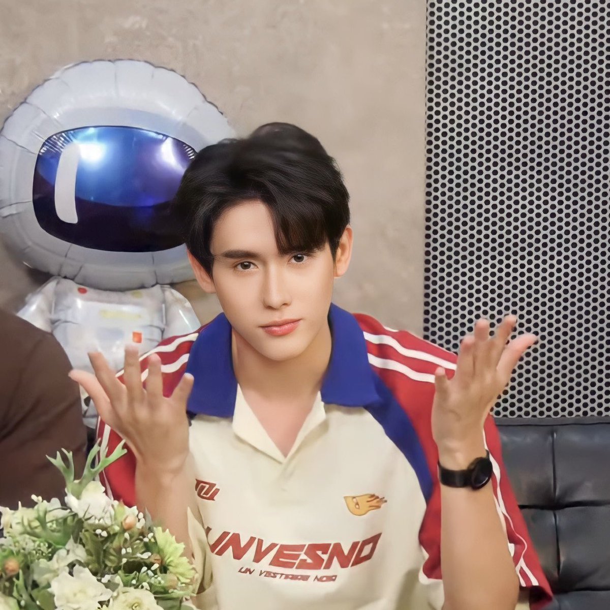 woow_entt's tweet photo. ขิต..ชั้นอยู่ไม่ได้แล้ว!!! หล่อเบ้าหน้าฟ้าประธาน หล่อไม่แบ่งใคร หล่อแบบเหน่ย อยากชมว่า หล่อ แต่มันเกินหล่อไปแล้ว🤎💙 #EFMFandomxForceBook #forcebook #ฟอสบุ๊ค #GMMTV #EFMFandom https://t.co/TgEFKlTvGA