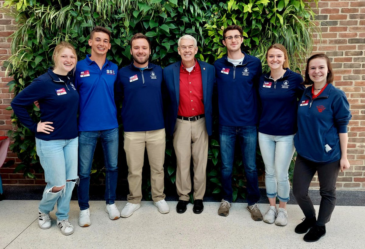 OhioHigherEd's tweet photo. Thanks to @DaytonPrezSpina and @univofdayton for their hospitality yesterday as Chancellor Gardner spent the morning on campus & engaged w/students at UD's Stander Symposium. He met with some #ChooseOhioFirst scholars & others to learn about their work & future plans. @AICUOhio https://t.co/LbTUlHR8BY