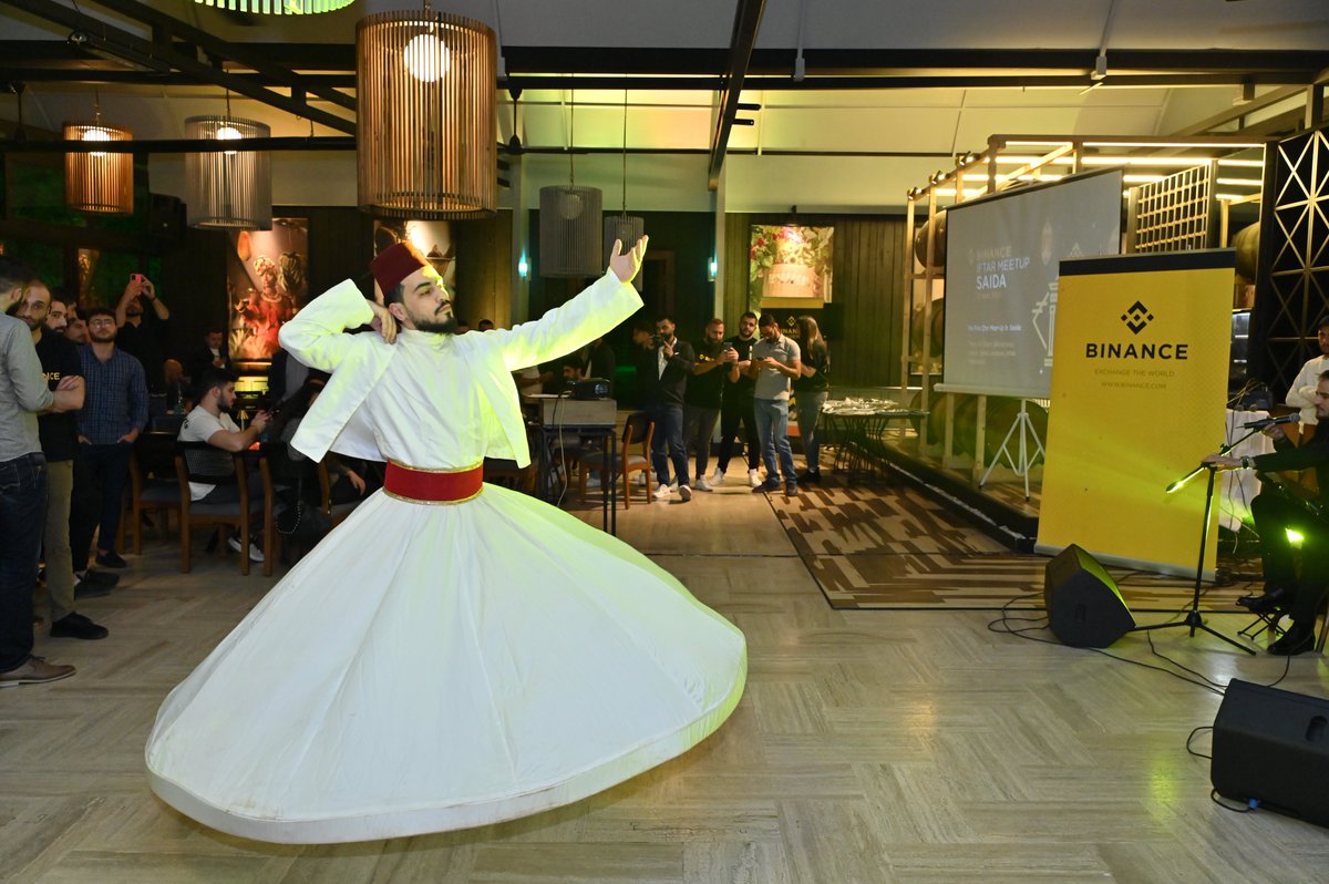 BinanceArabic's tweet photo. We had an amazing meetup in Lebanon 🇱🇧

We celebrated the final days of Ramadan with 215+ Binancians at our Saida iftar meetup. It was a truly special event where we build a strong #Binance community together. #BinanceMeetupLebanon

Thank you to everyone who joined us 🙏 https://t.co/7DyRfaydeW