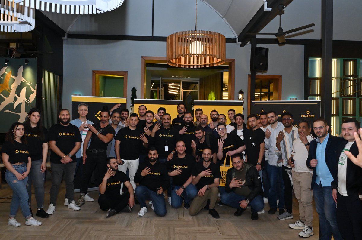 We had an amazing meetup in Lebanon 🇱🇧

We celebrated the final days of Ramadan with 215+ Binancians at our Saida iftar meetup. It was a truly special event where we build a strong #Binance community together. #BinanceMeetupLebanon

Thank you to everyone who joined us 🙏
