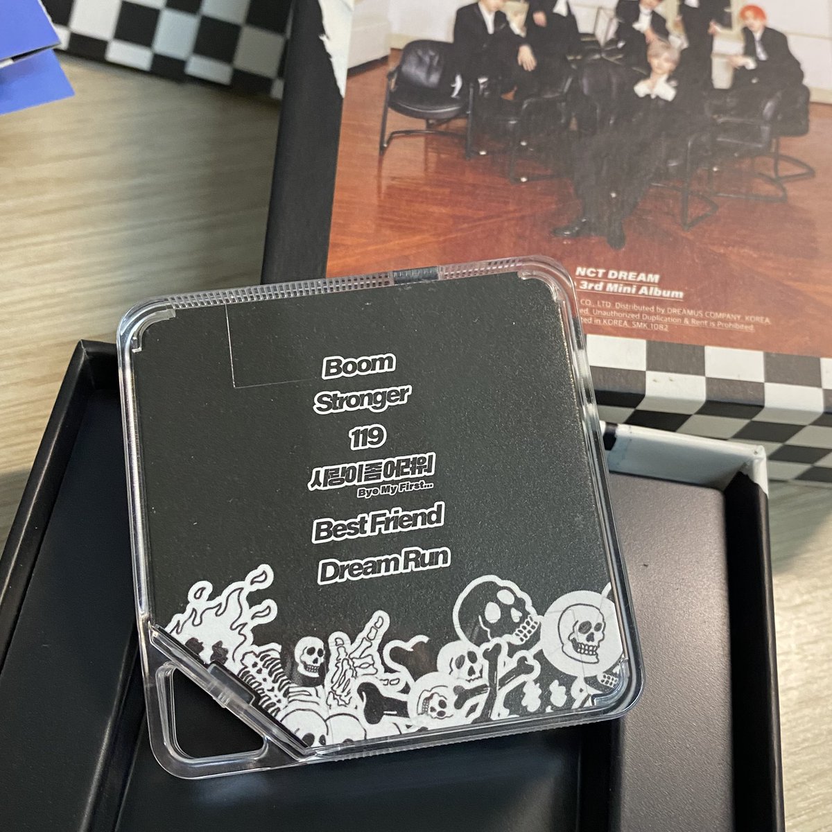 lremarkl_99's tweet photo. คิโนะเปล่า We Boom - NCT DREAM 🏁🥊
130 รวมส่ง ได้ทุกอย่างยกเว้นการ์ด , kit ใช้ได้คับ ✨✨
#ตลาดนัดอซท #ตลาดนัดnct #ตลาดนัดnctdream https://t.co/ELy5VuQEEP