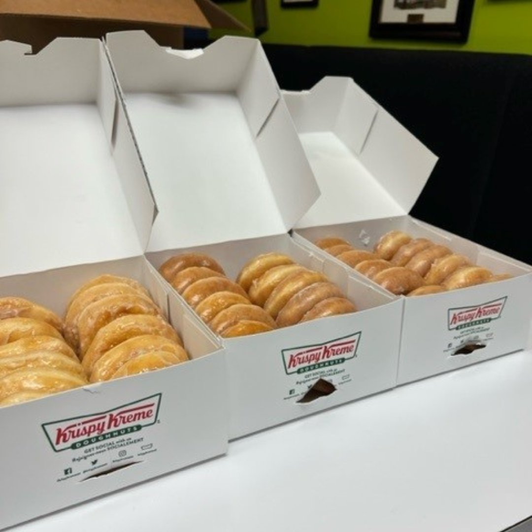 rcs kicked off this morning with 🍩's!

 <a href="/MakeAWishCA/">Make-A-Wish Canada</a> aimed to fund-raise at least $40,000 through this "sweet" fundraiser but exceeded their goal by over $10,000! We applaud the Make a Wish team for all they do! Way to go on another fantastic fundraiser, friends! 💙💚