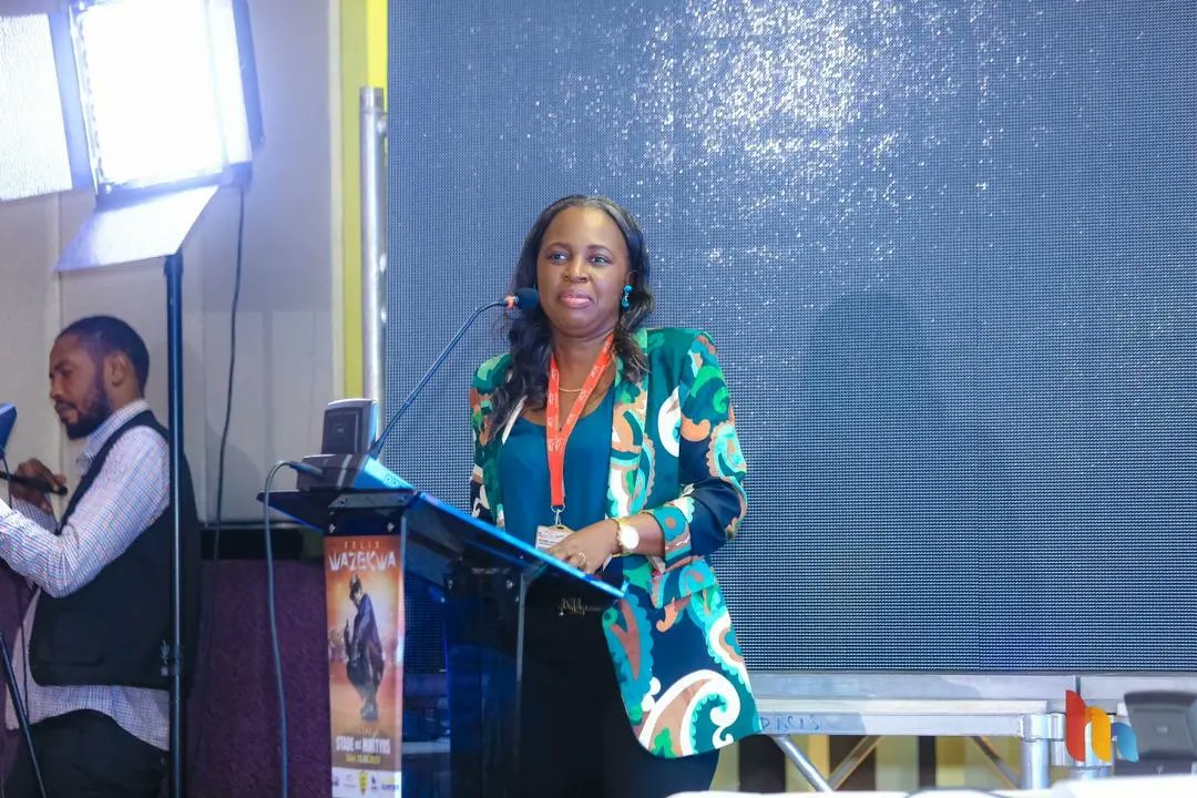 mandikordc's tweet photo. << ça sera le plus grand spectacle au stade de martyrs !! Félix Wazekwa au point de presse organisé au fleuve Congo hôtel >>
Le défis est lancé Rendez-vous au stade de martyrs le 12 Août 2023.
#fimbunafimbu #Mandiko #oupia https://t.co/ifrNC7FiJL