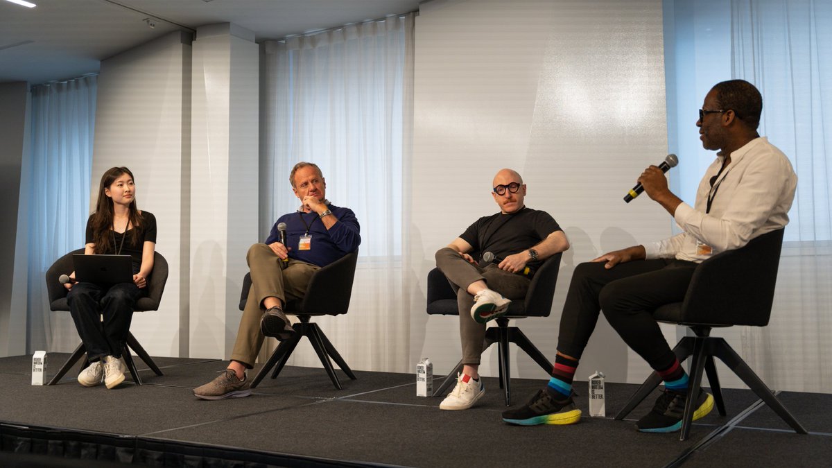 saffronbc's tweet image. Thanks to #DesignNation for the warm welcome back! Saffron was happy to join @pentagram and @TurnerDuckworth onstage at the conference in NYC for a conversation about the intersection of #design and #technology.

Learn more here: lnkd.in/dVjQ3DaA