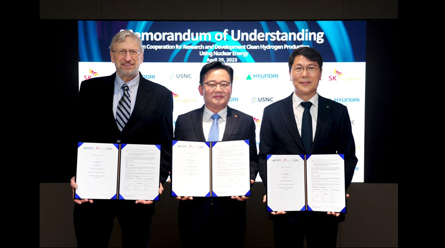 fuelcellsworks's tweet photo. #SKEcoPlant & #HyundaiEngineering Partner With #USNC to Create MMR-Based #Hydrogen Production Hub - Conducted joint R&D for the commercialization of 'Hydrogen Micro Hub' over the next five years -https://t.co/vQF53HyHUv #HydrogenNow #HydrogenEconomy #HydrogenNews #H2 #Decarbonise https://t.co/82chesXG9t