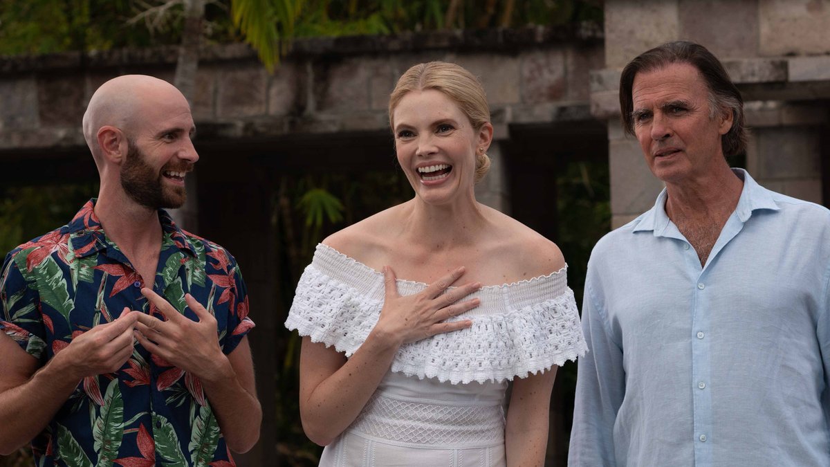 STARZCA's tweet photo. One year in the Caribbean? ๐ดYes please!
Take a break and watch #OneYearOff streaming tomorrow on STARZ. https://t.co/Ltruq9HvEK