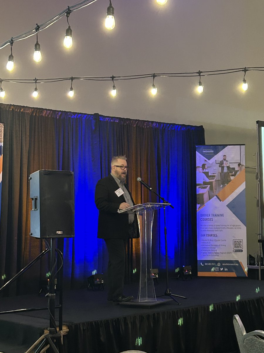 NatlSafCounNE's tweet photo. Kicked of our Conference with amazing and hilarious speech from our Executive Director John Leffler #RobbersCave #NESC #Conference #LNK #MakingSafetyFun #Awards https://t.co/wJrYsvPp5E