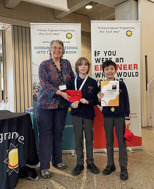LDSMhead's tweet photo. Congratulations to all of our Year 5 pupils who took part in the Primary Engineering Competition KS2 at Kingston University. And a special well done to thesee pupils - Winner Engineer Level 1 and Winner Best Themed Engineer Level 1 @primaryengineer https://t.co/c9WEwoX3Sq
