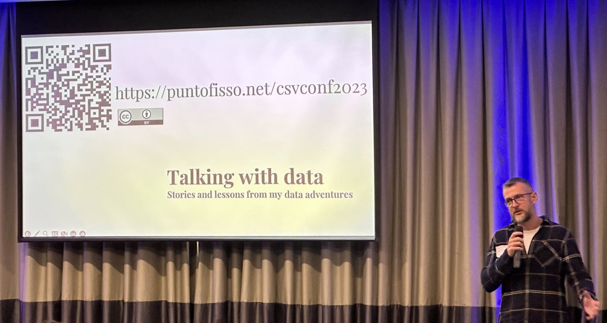 CSVConference's tweet image. Next keynote at #csvconf is @puntofisso #commallama