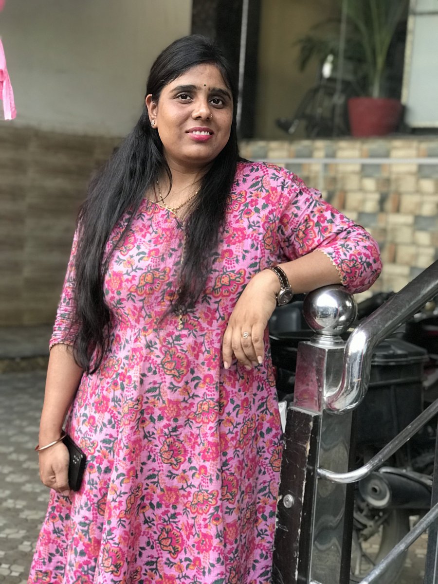 IndShweta's tweet photo. इतनी मेहनत से बिगाड़ा है, खुदको
आप जाइये किसी और को सीधा कीजिए। ❤️
#life https://t.co/I8TenON4su