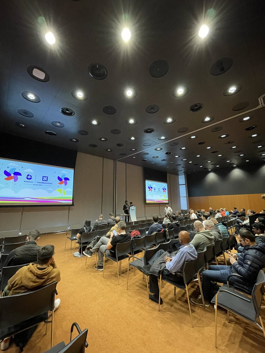 prithvi137's tweet photo. Nice to have my colleagues and @LitmusChaos maintainers @Uma_Mukkara and @rajdas66 present the maintainer track at #KubeConEU . Chaos Engineering, Security, Contributing and much more…

E-107, Congress Center https://t.co/BeEUnMOtQ1