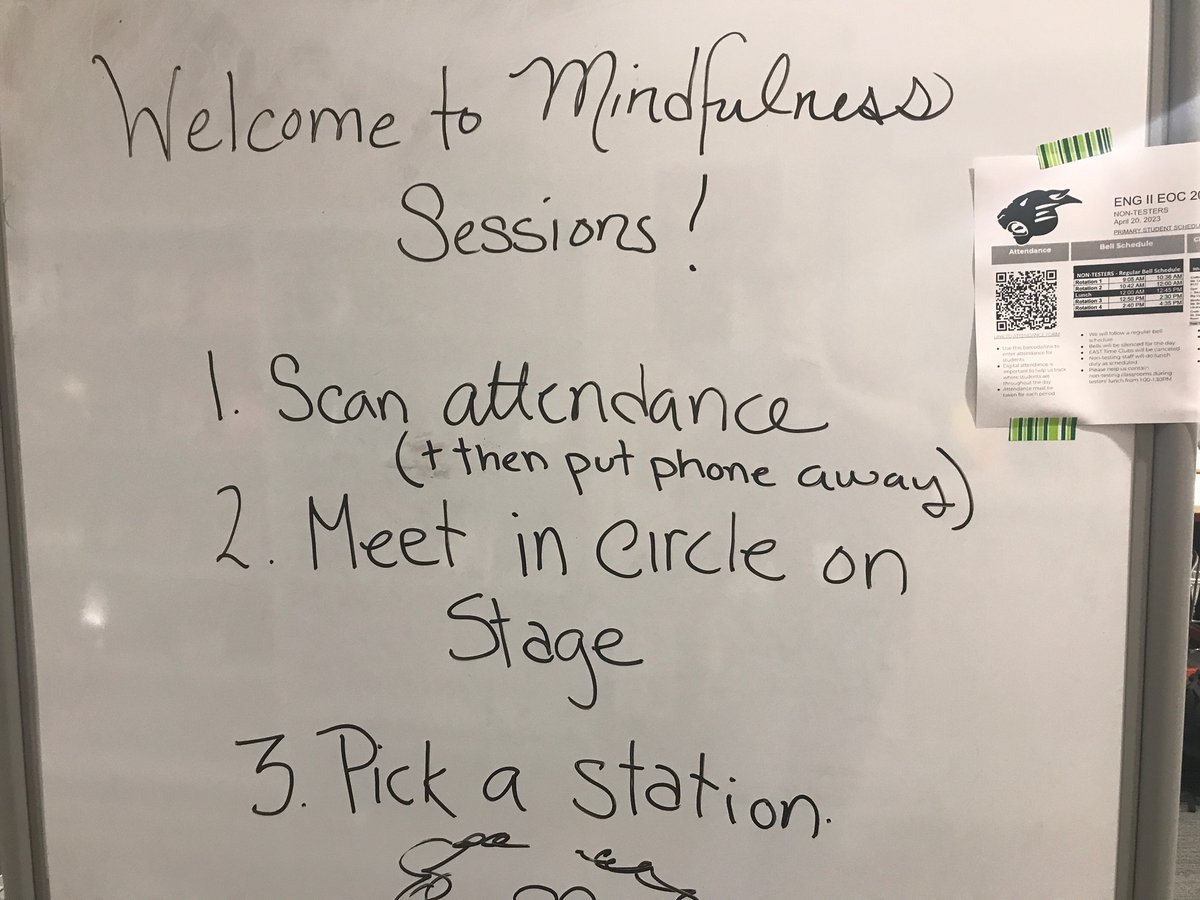 EastsideMHSLib's tweet photo. Mindfulness sessions in the library today❤️❤️❤️ @AustinISDLibs @EastsideECHS https://t.co/Yif9cGe2Bo